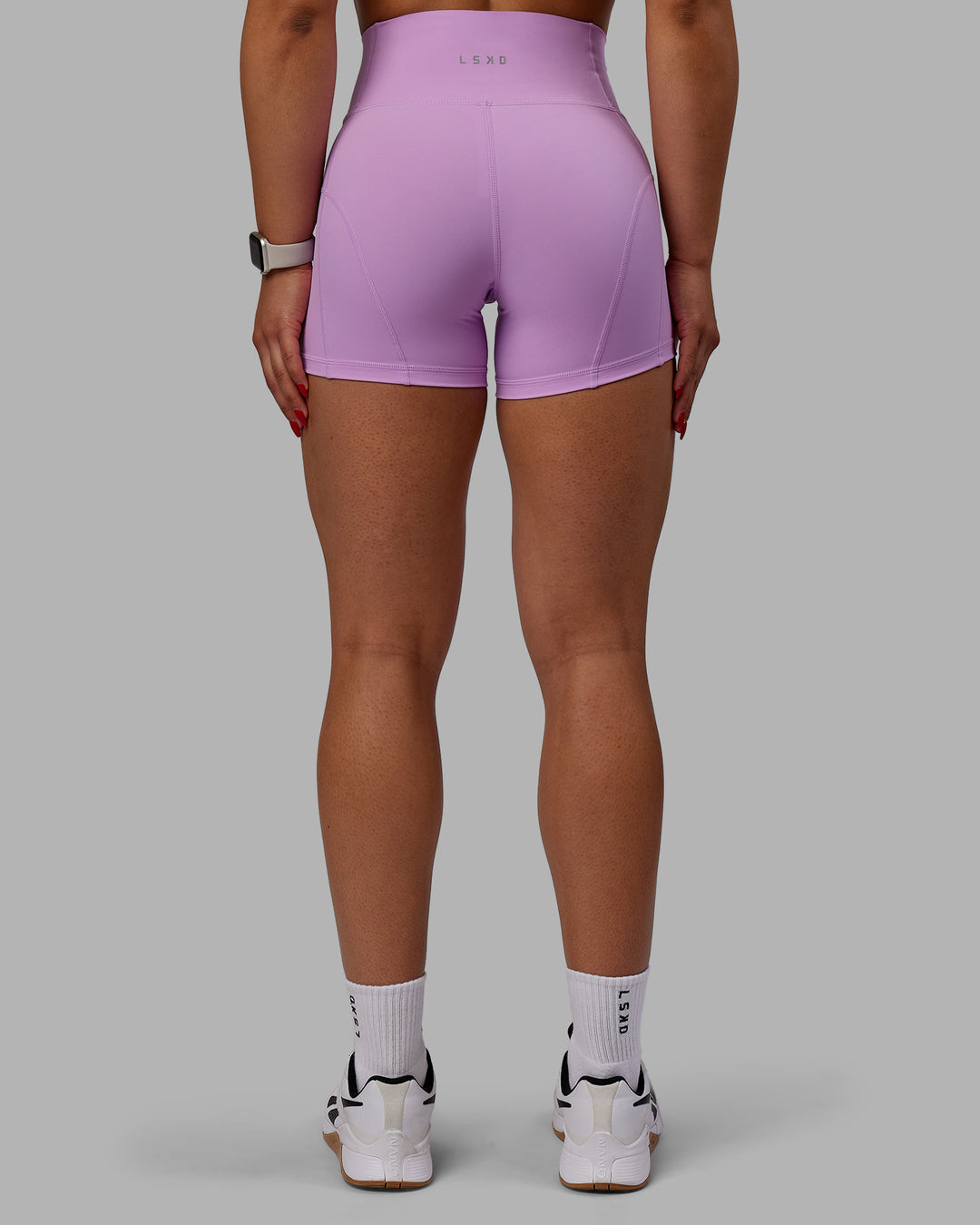 Woman wearing Bend X-Short Tights - Light Violet