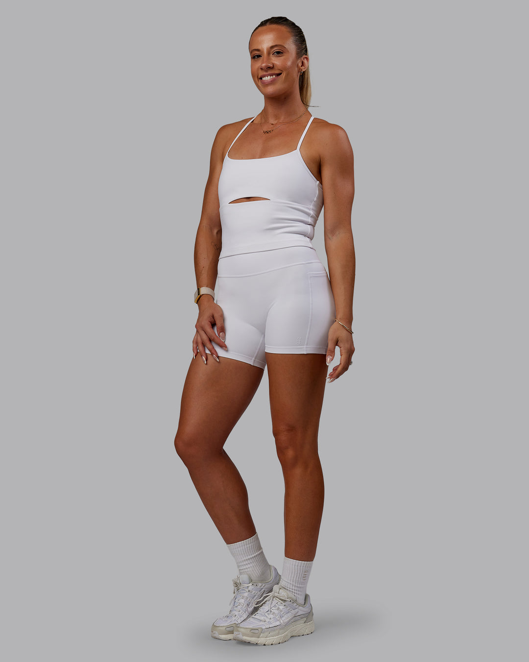 Woman wearing Bree Masters Fusion X-Short Tights with Pockets - White