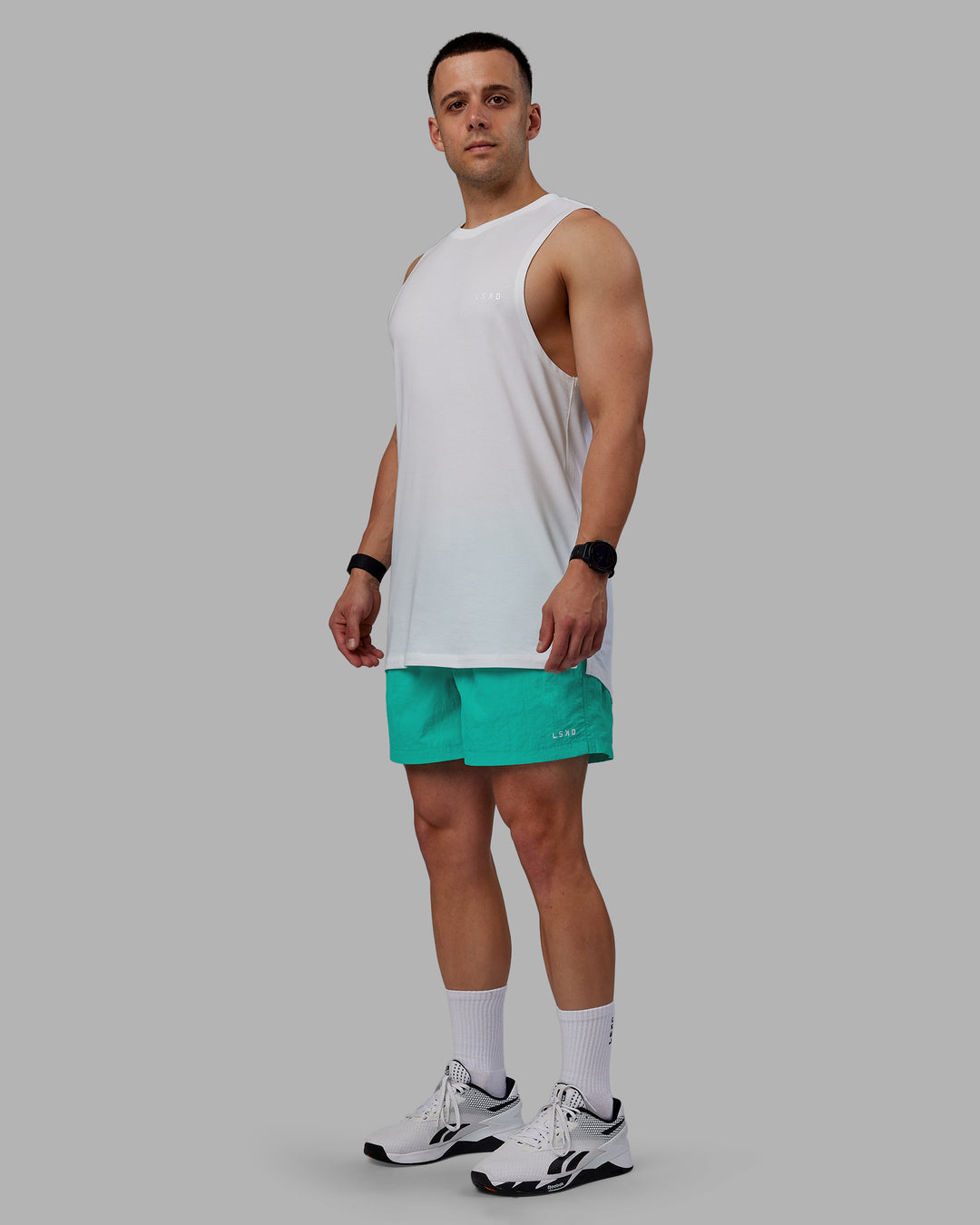 Man wearing Classic 5&quot; Shorts - Atlantis