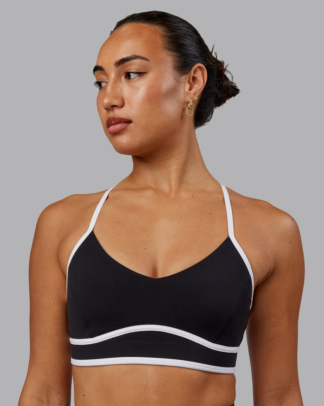 Woman wearing Contrast Sports Bra - Black-White