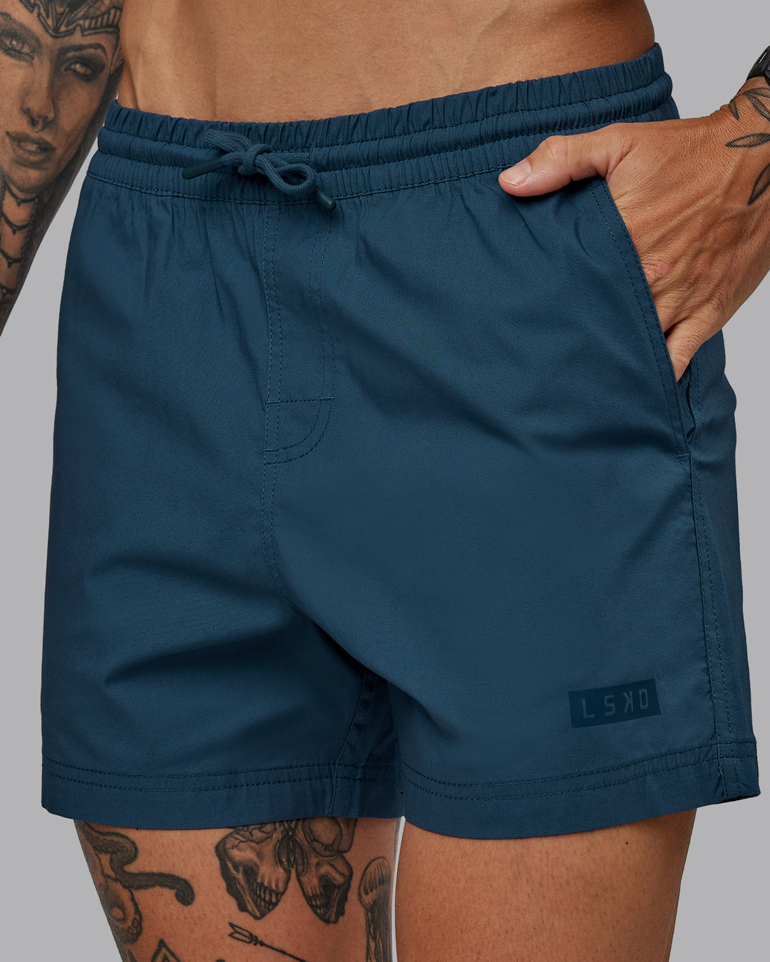 Man wearing Daily 5&quot; Shorts - Indigo