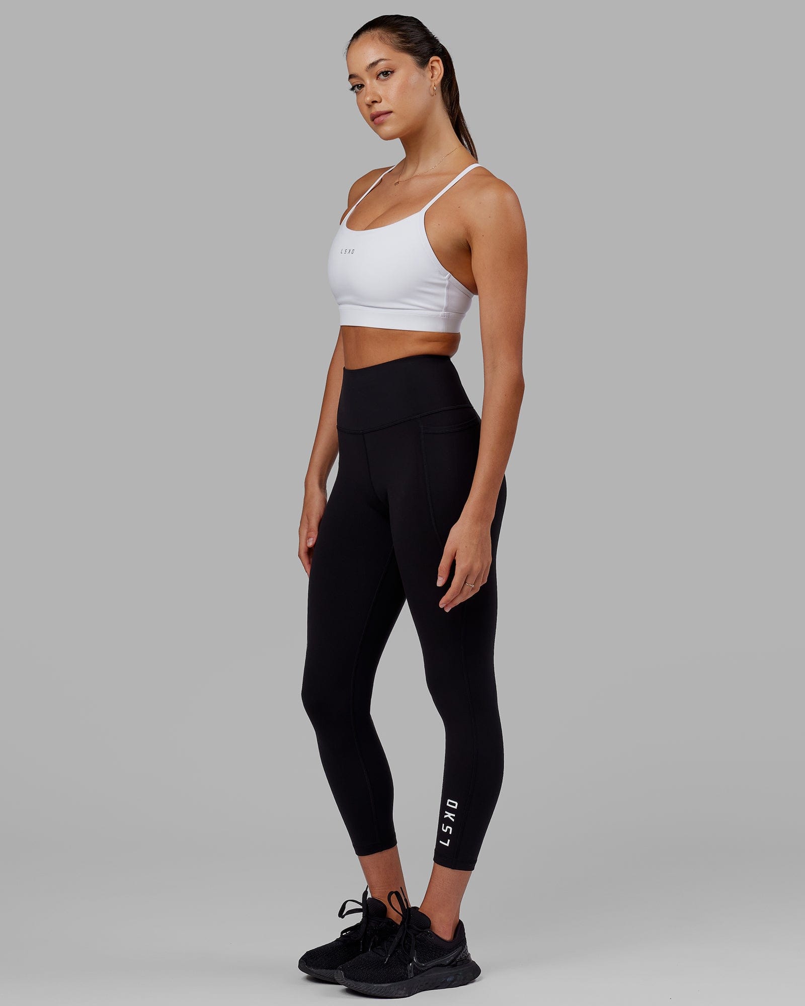 Let's talk about Flux…Yeehaw 🤠 Flux Leggings are a hybrid fit, built