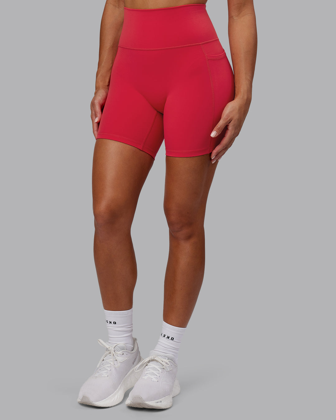 Woman wearing Fusion Mid Short Tights - Scarlet