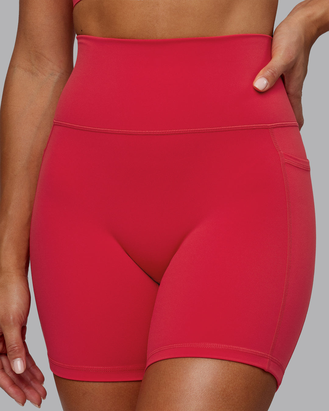 Woman wearing Fusion Mid Short Tights - Scarlet