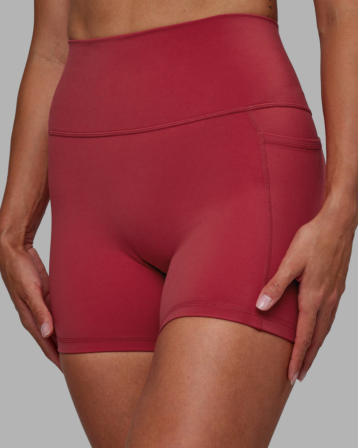 Woman wearing Fusion X-Short Tights - Claret
