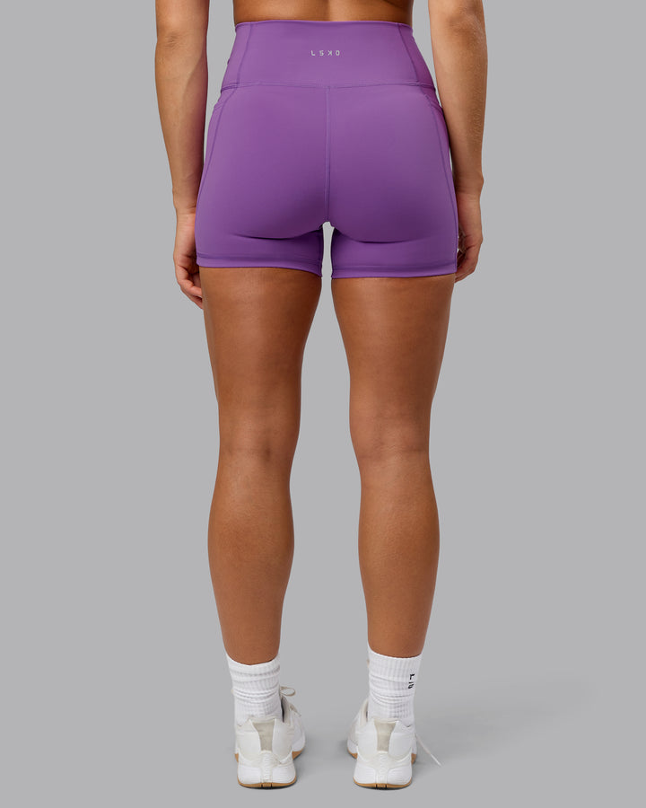 Woman wearing Fusion X-Short Tights With Pockets - Purple Fizz
