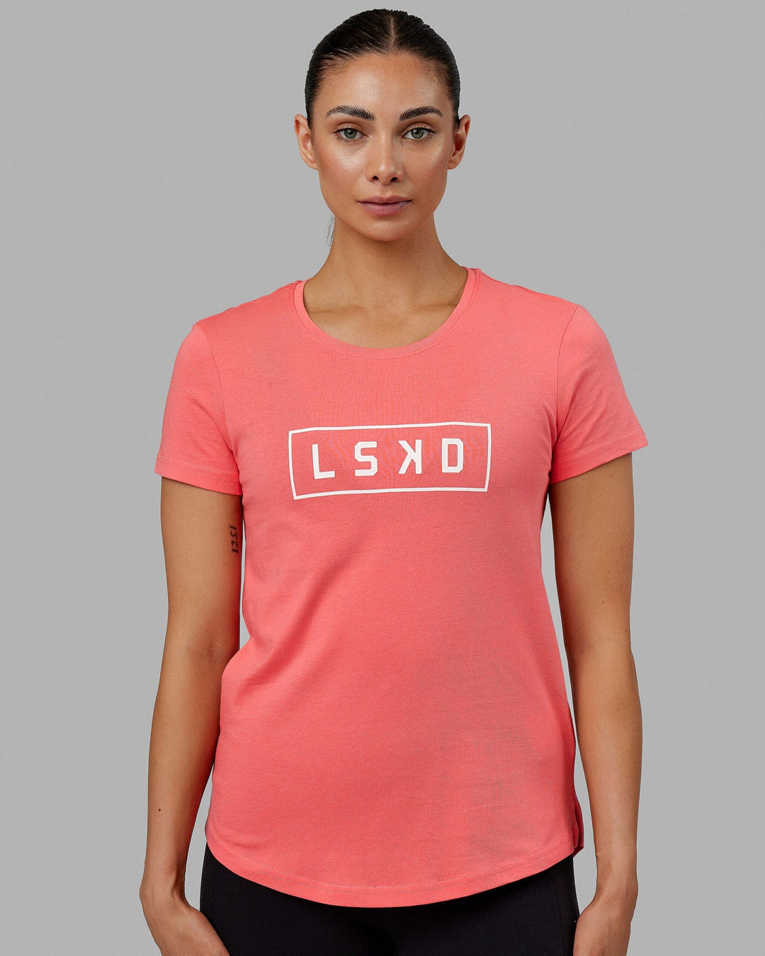 Luna Tee - Coral-White