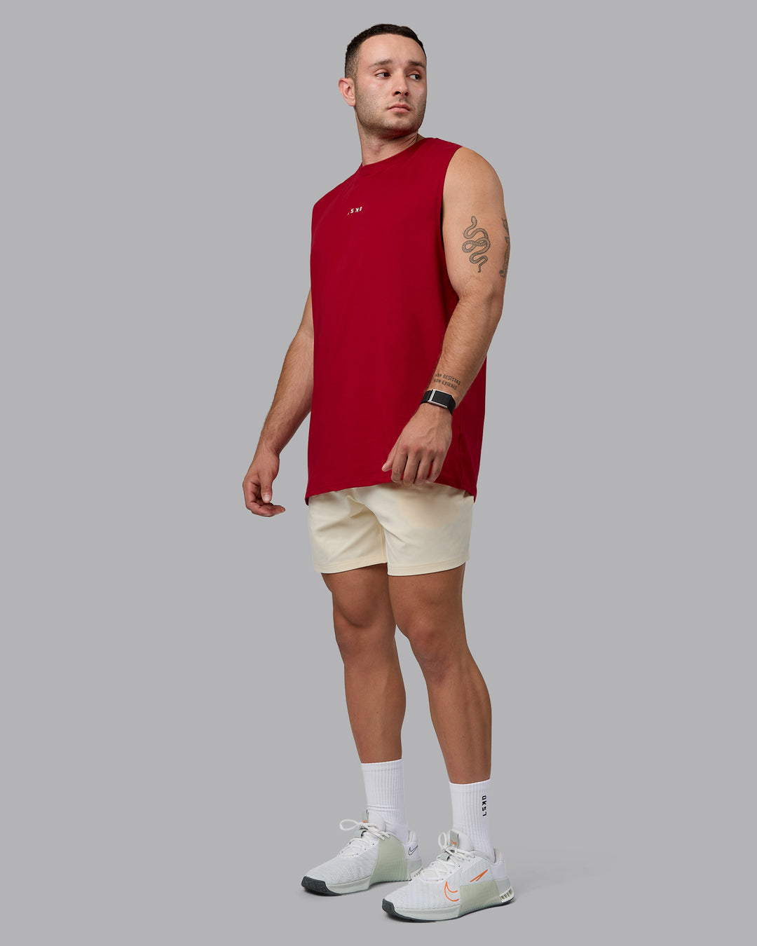 Man wearing Restore 6&quot; CloudFLX Shorts - Ivory