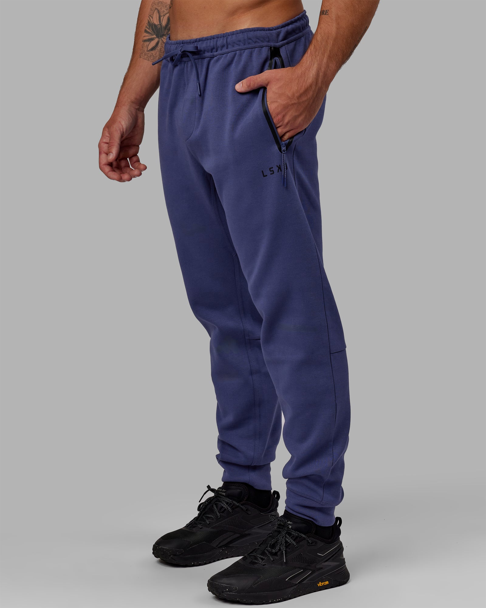 Cool tracksuit pants online