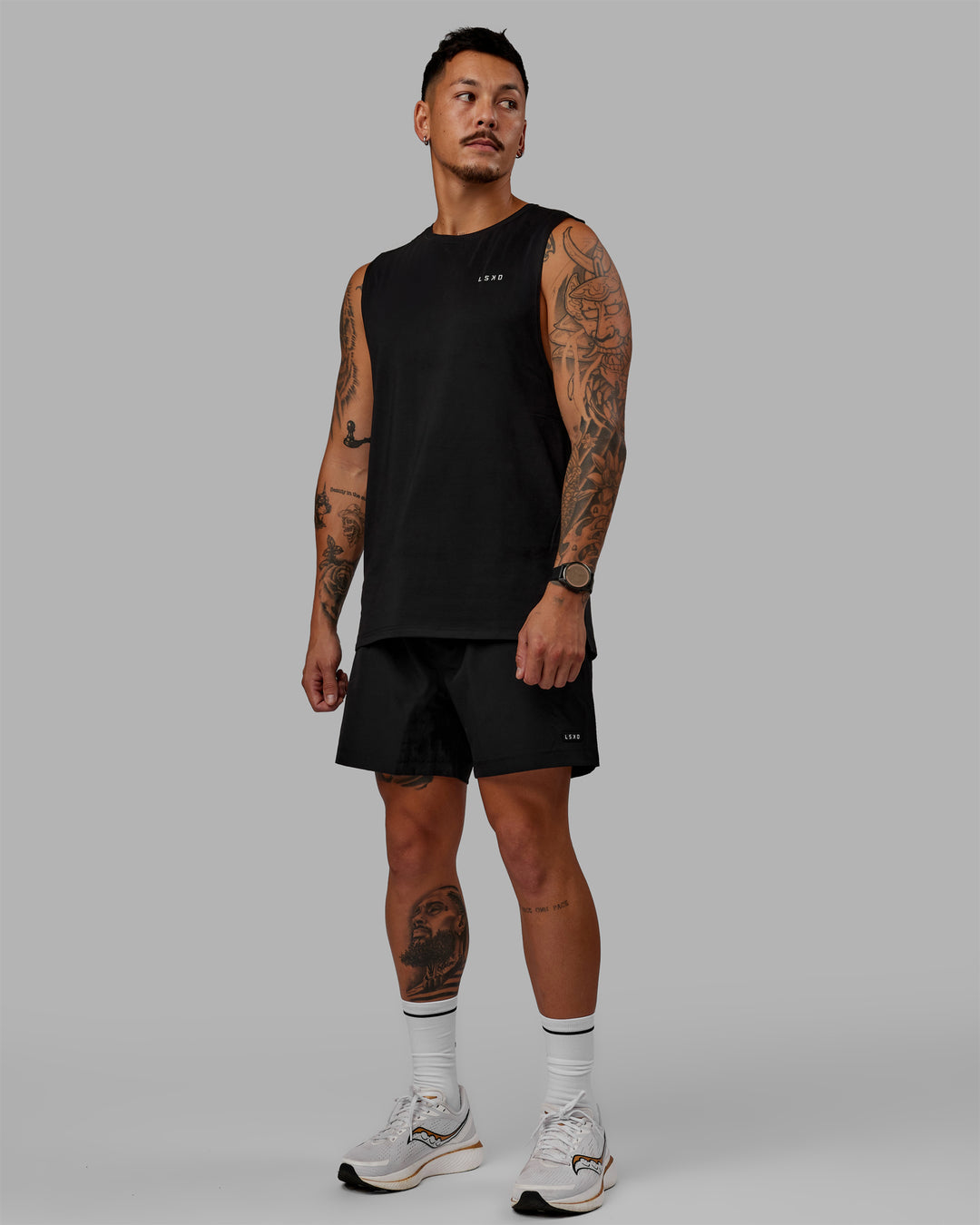 Man wearing Perform VapourFLX Muscle Tank - Black-Reflective