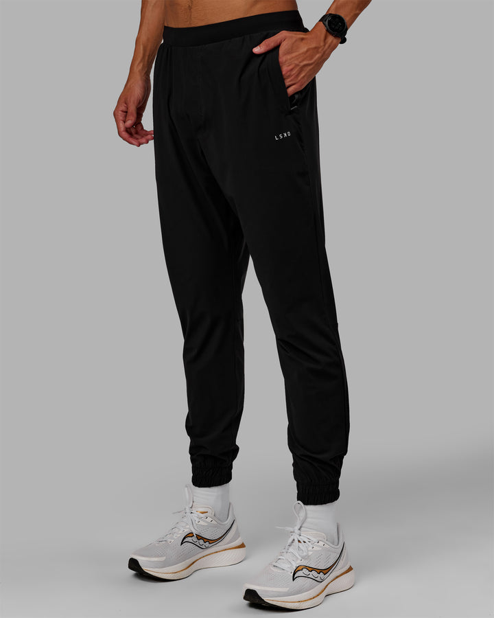 Man wearing Train-Lite FLXMAX Pant - Black
