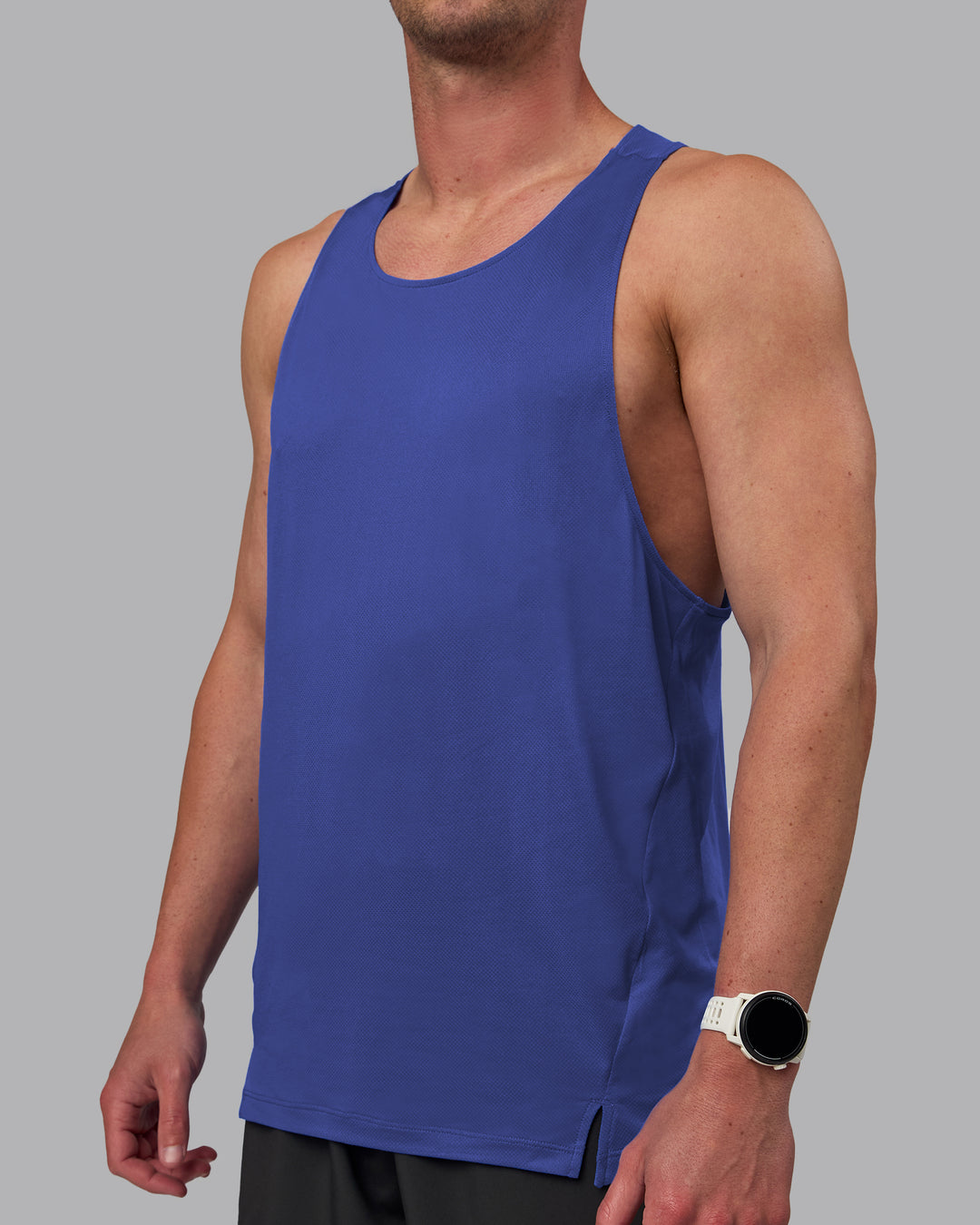 Man wearing Pace Running Tank - Power Cobalt