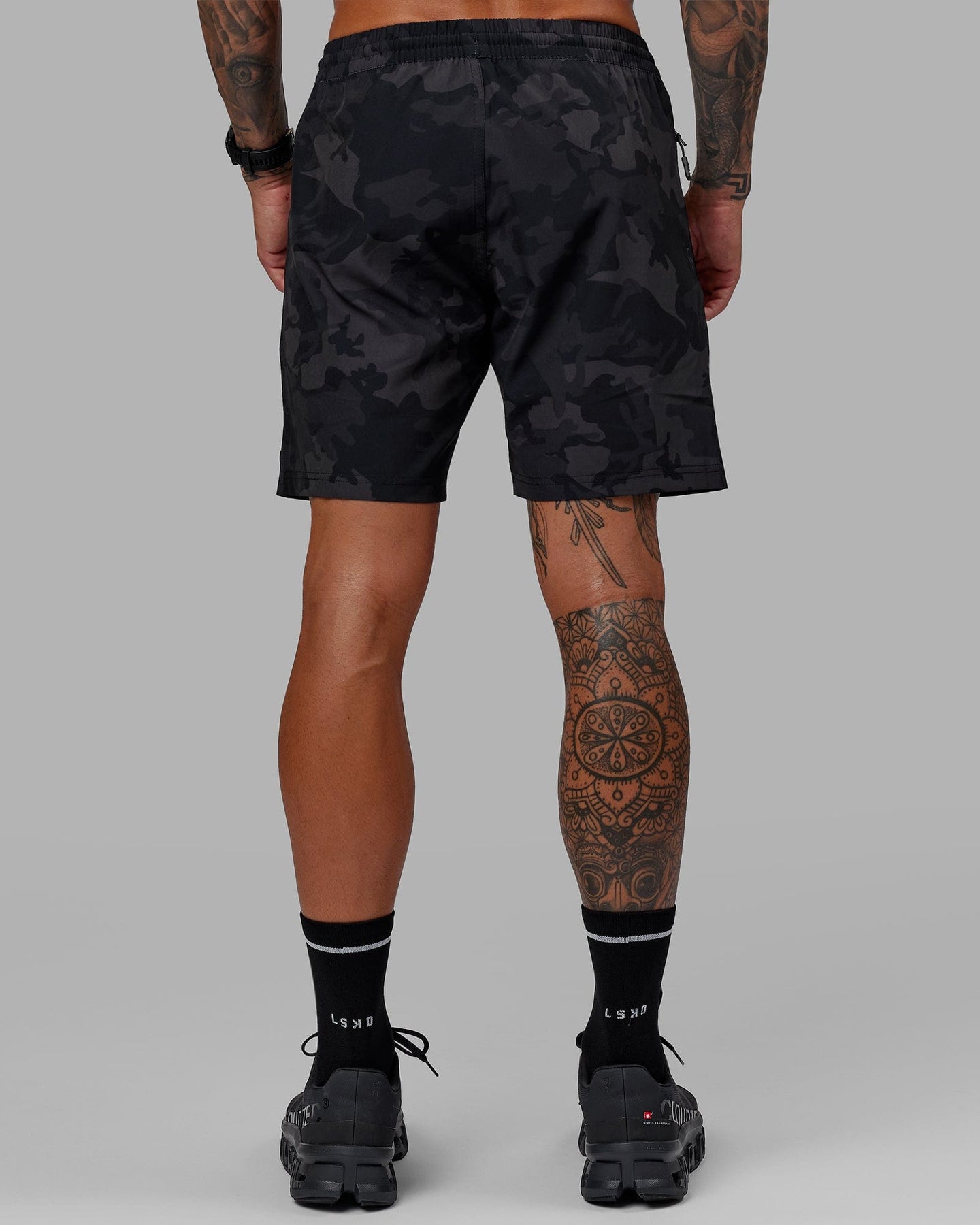 Camouflage best sale running shorts