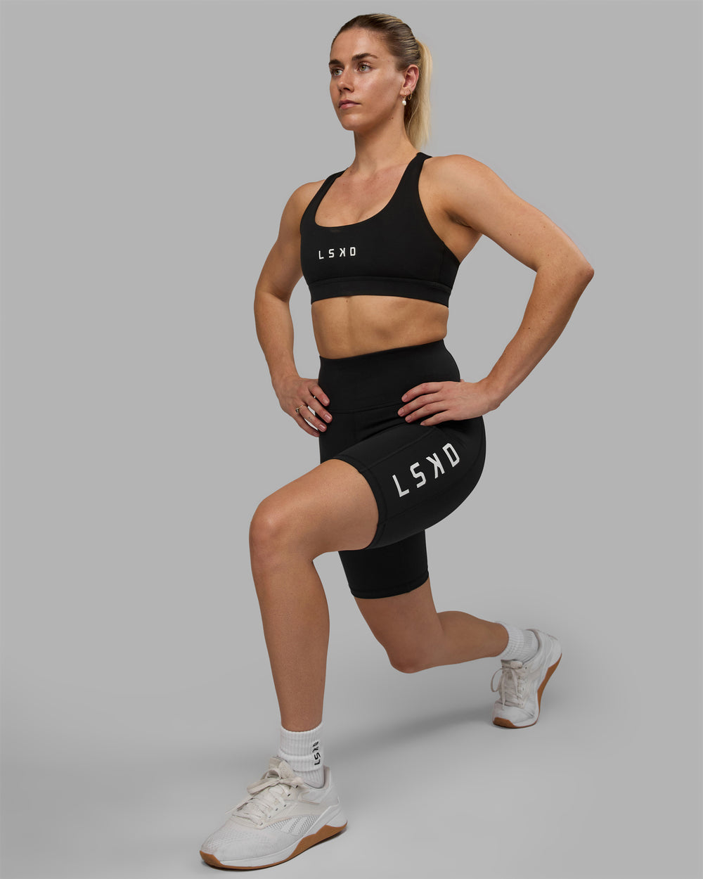 Women Wearing Rep Bike Short Tight - Black-White