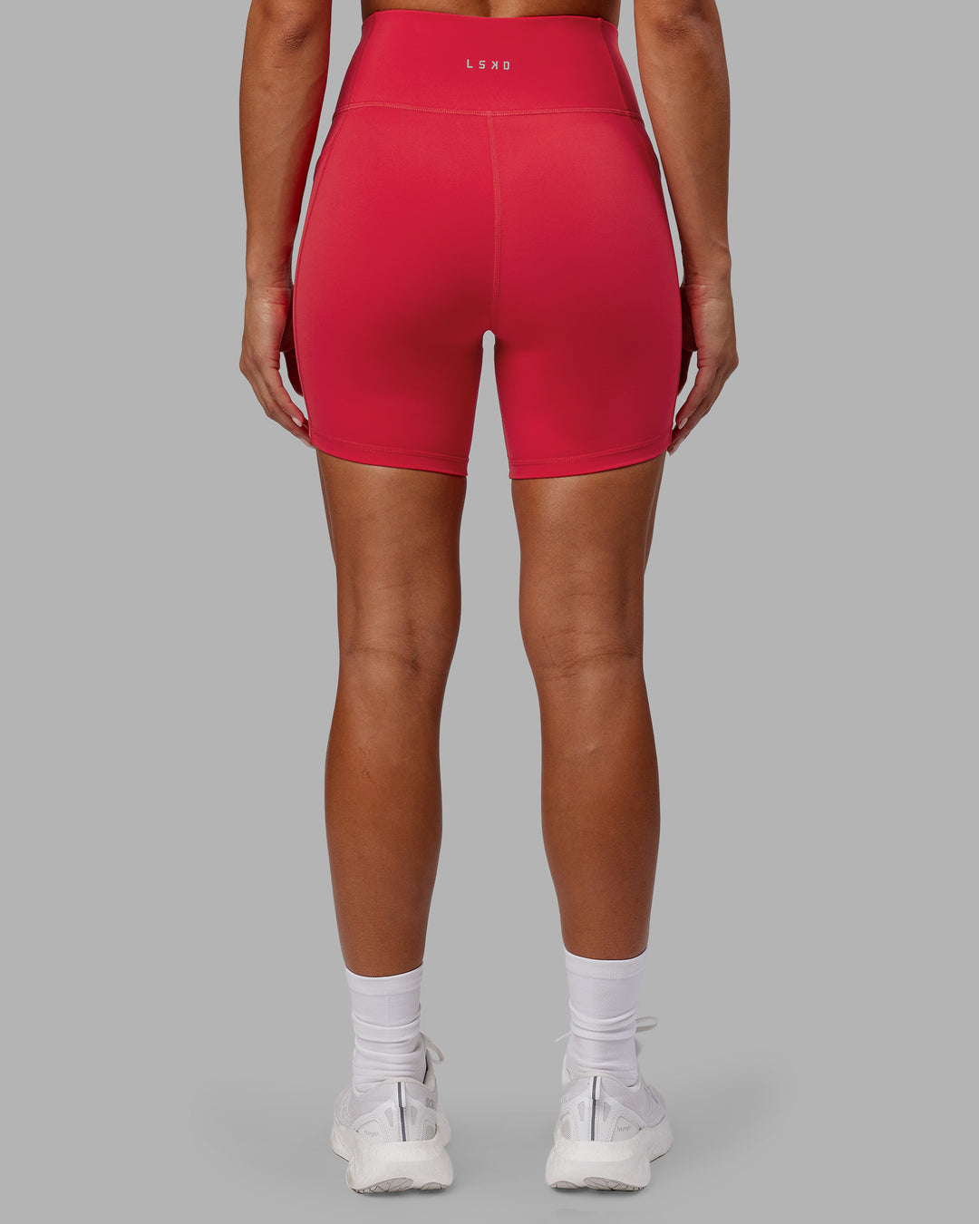 Woman wearing Rep Mid Short Tights - Scarlet-White