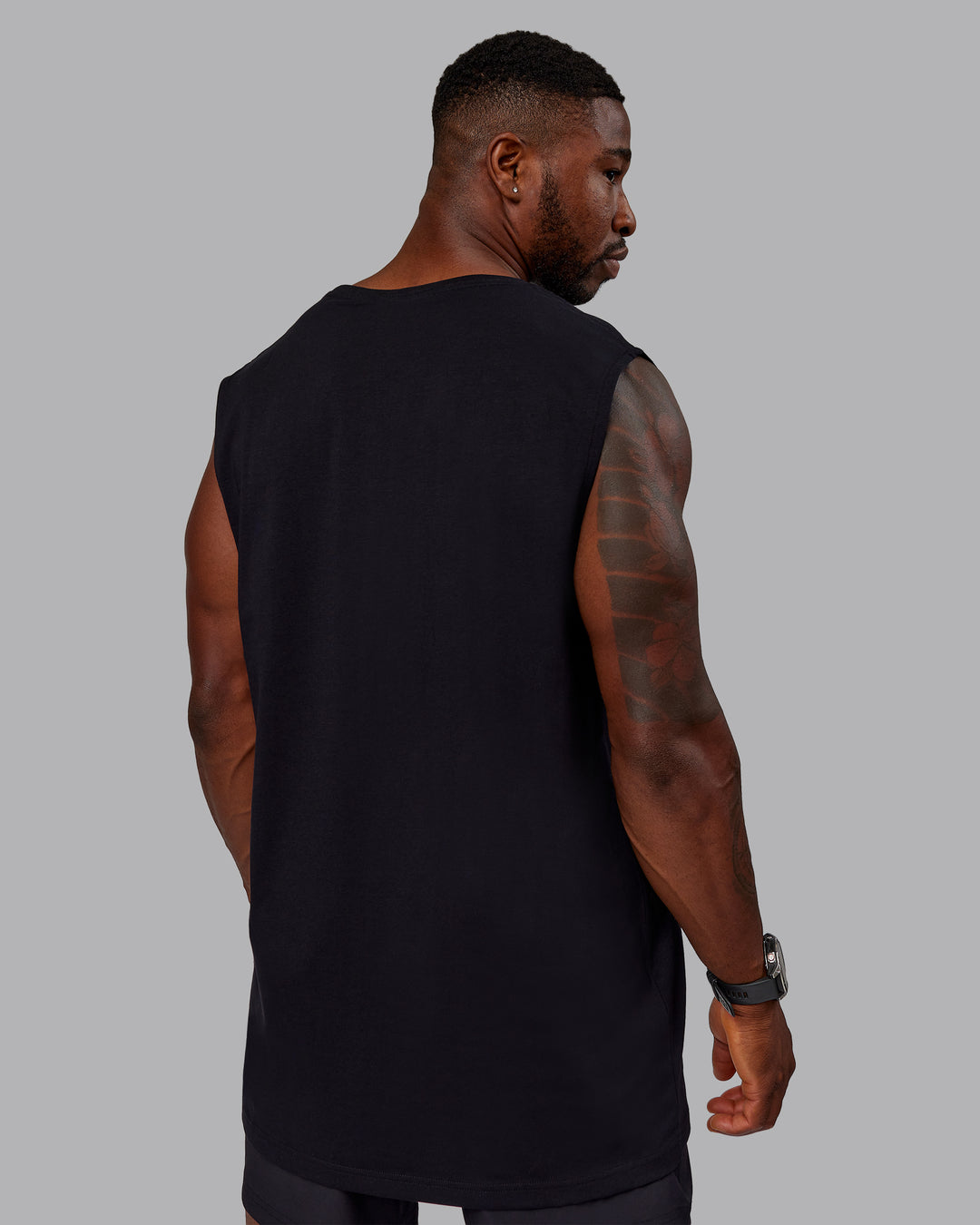 Man wearing Rover FLXCotton Tank - Black-White