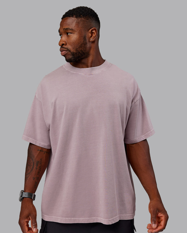 Man wearing Unisex Washed Set The Standard Heavyweight Tee Oversize - Greyish Purple-Off White
