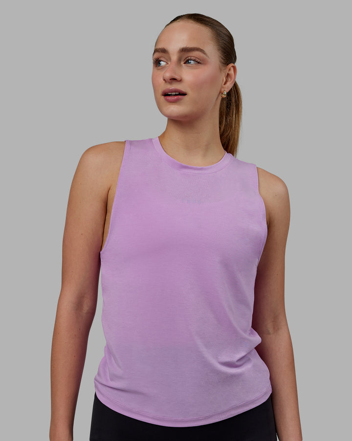 Woman wearing Vital Training Tank - Light Violet
