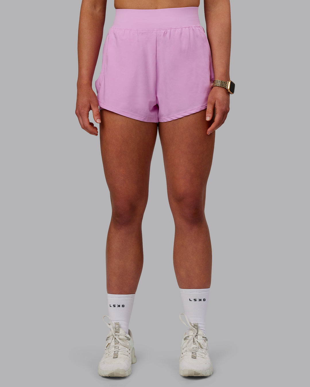 Woman wearing Challenger 3&quot; Lined Performance Shorts - Pale Lilac