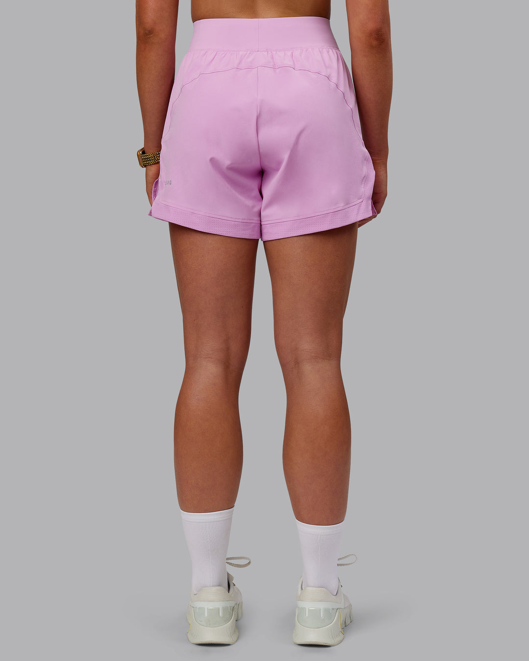 Woman wearing Challenger 5&quot; Lined Performance Shorts - Pale Lilac