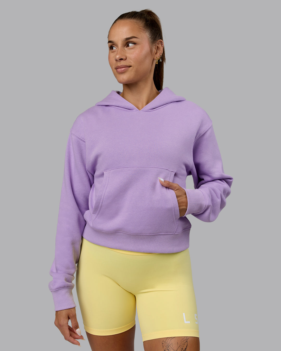 Woman wearing Set The Standard Midweight Hoodie - Pale Lilac-Elfin Yellow