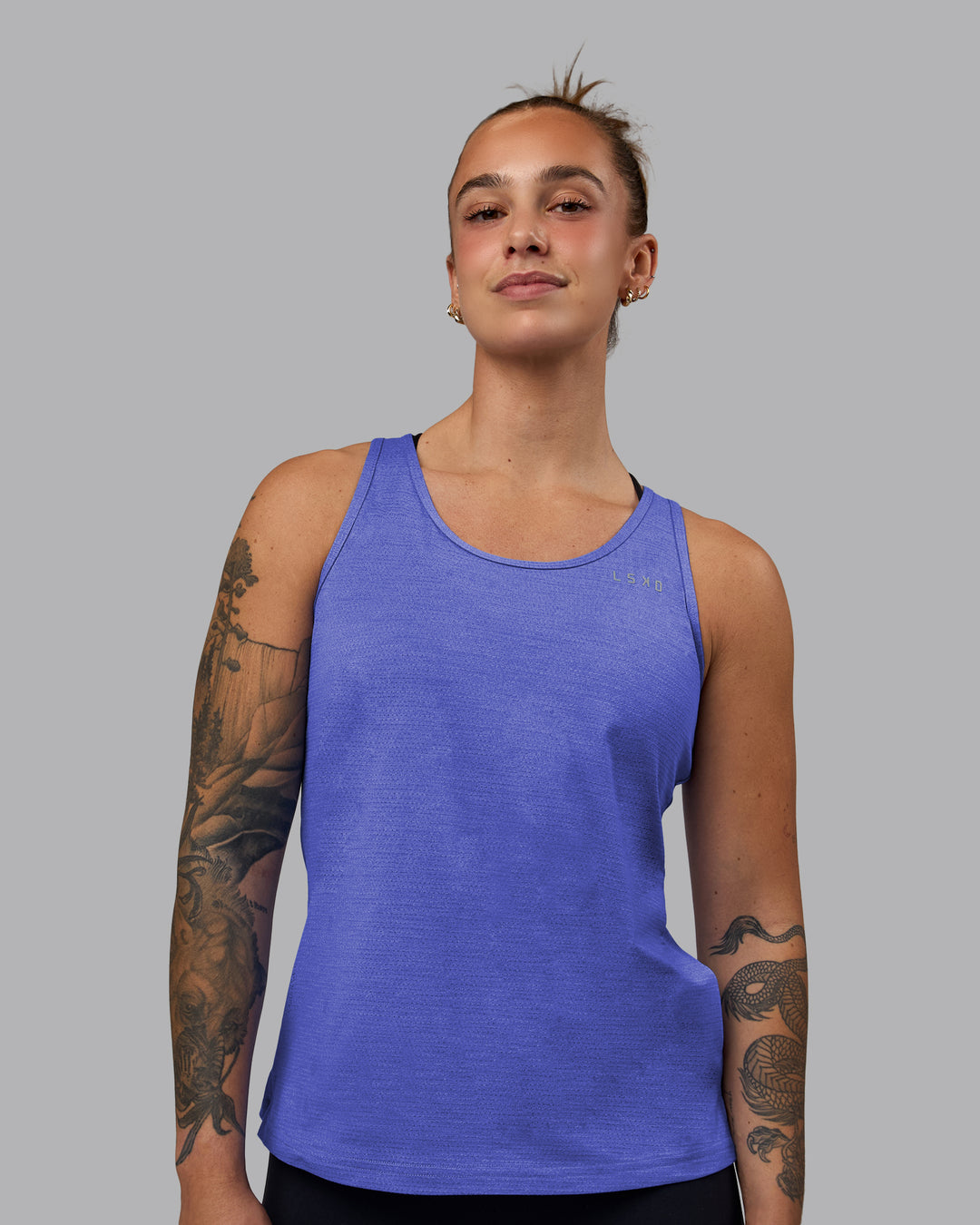 Women Wearing Perform VapourFLX Tank - Baja Blue Marl