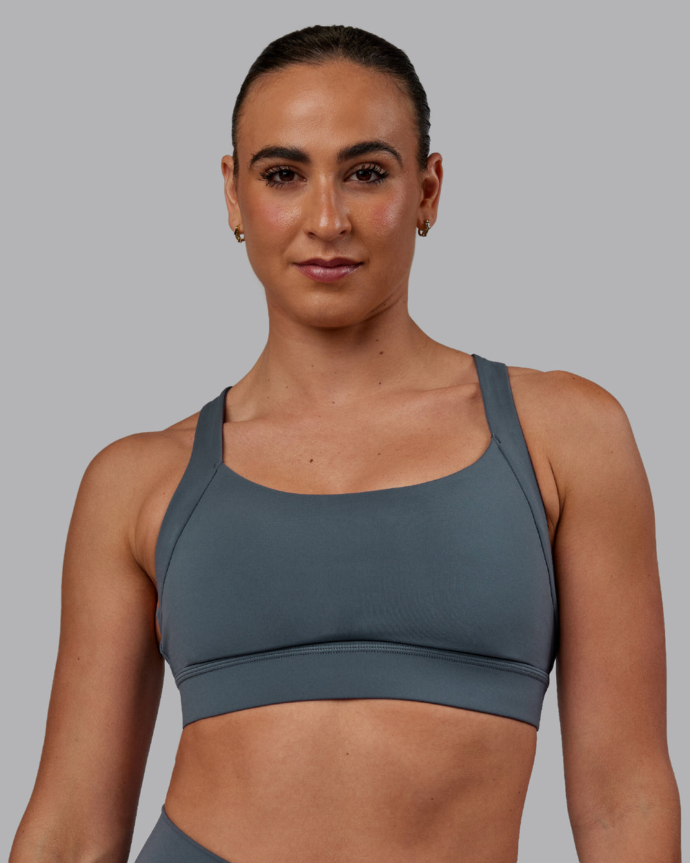 Woman wearing Advance Sports Bra - Turbulence