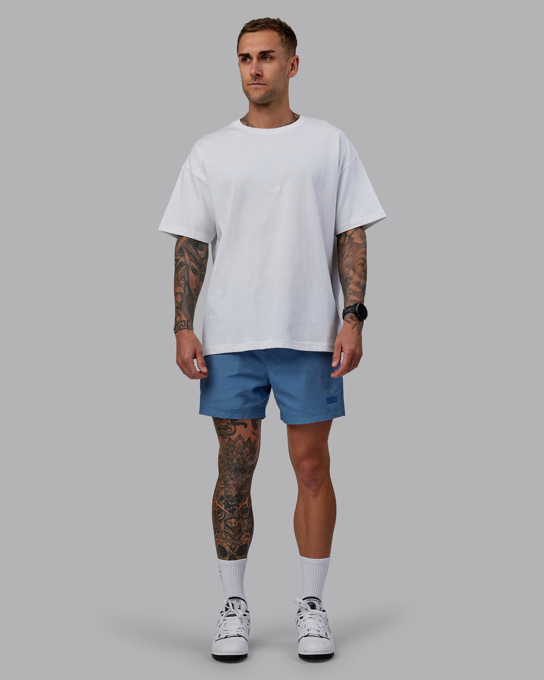 Man wearing Daily 5&quot; Shorts - Elemental Blue