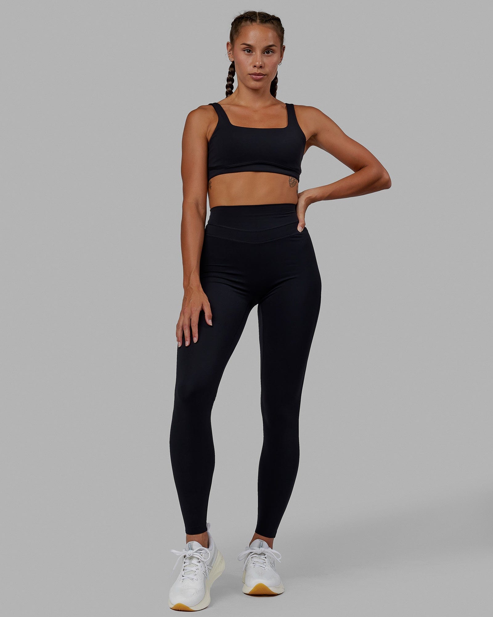 HYK Store  Peaks Sports Bra