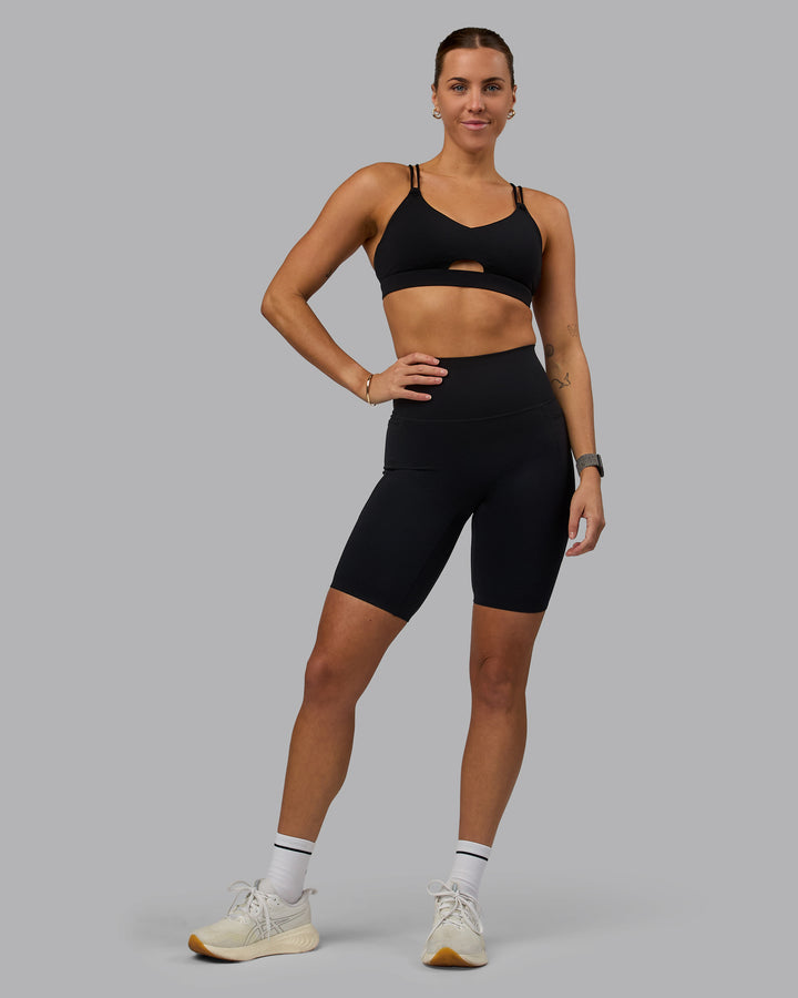 Woman wearing Elixir Bike Shorts With Pockets - Black
