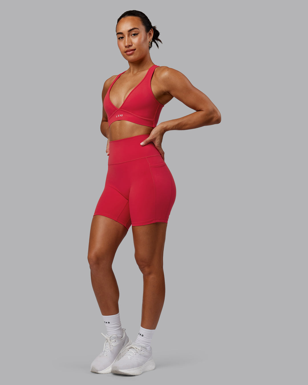 Woman wearing Fusion Mid Short Tights - Scarlet