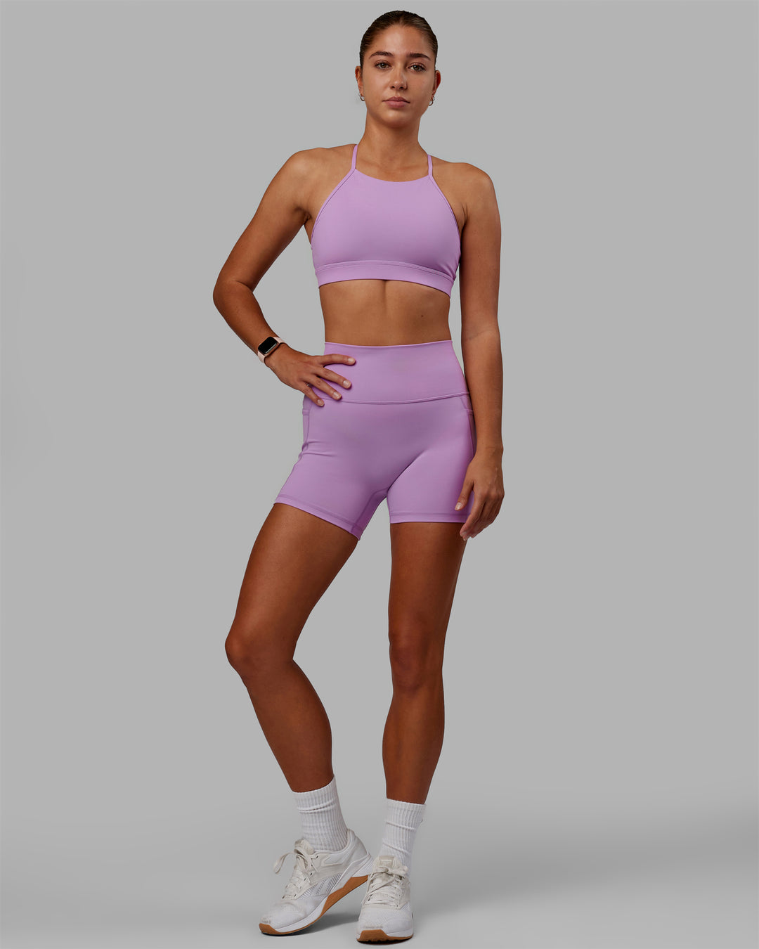 Woman wearing Fusion X-Short Tights - Light Violet