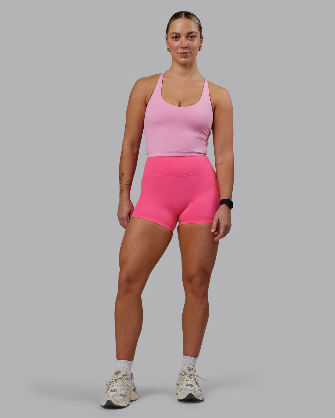 Woman wearing Movement Active Tank - Bubblegum