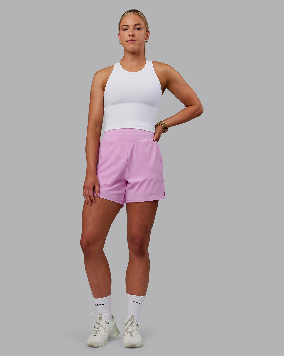 Woman wearing Challenger 5&quot; Lined Performance Shorts - Pale Lilac