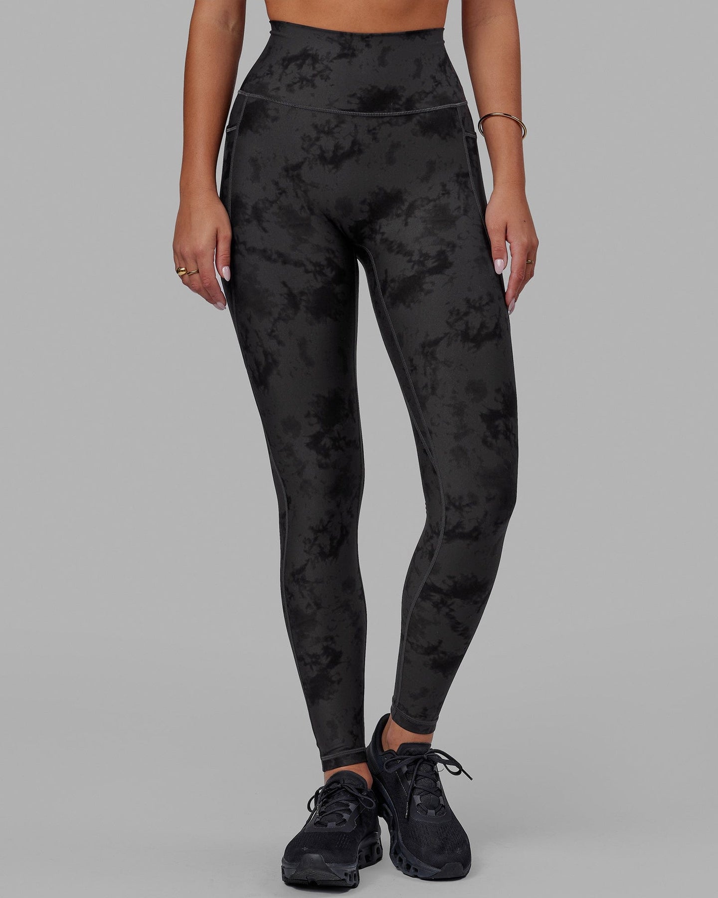 black tie dye leggings