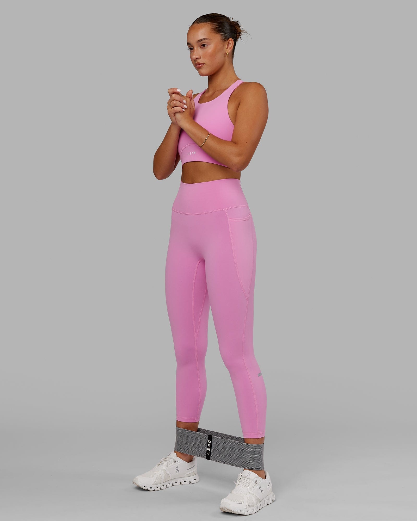 fusion 7 8 length tight spark pink 8