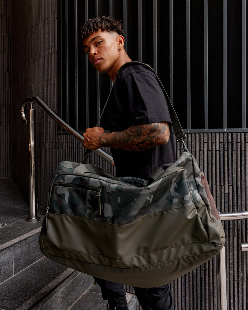 Rep Duffle Bag Large - Dark Olive Camo